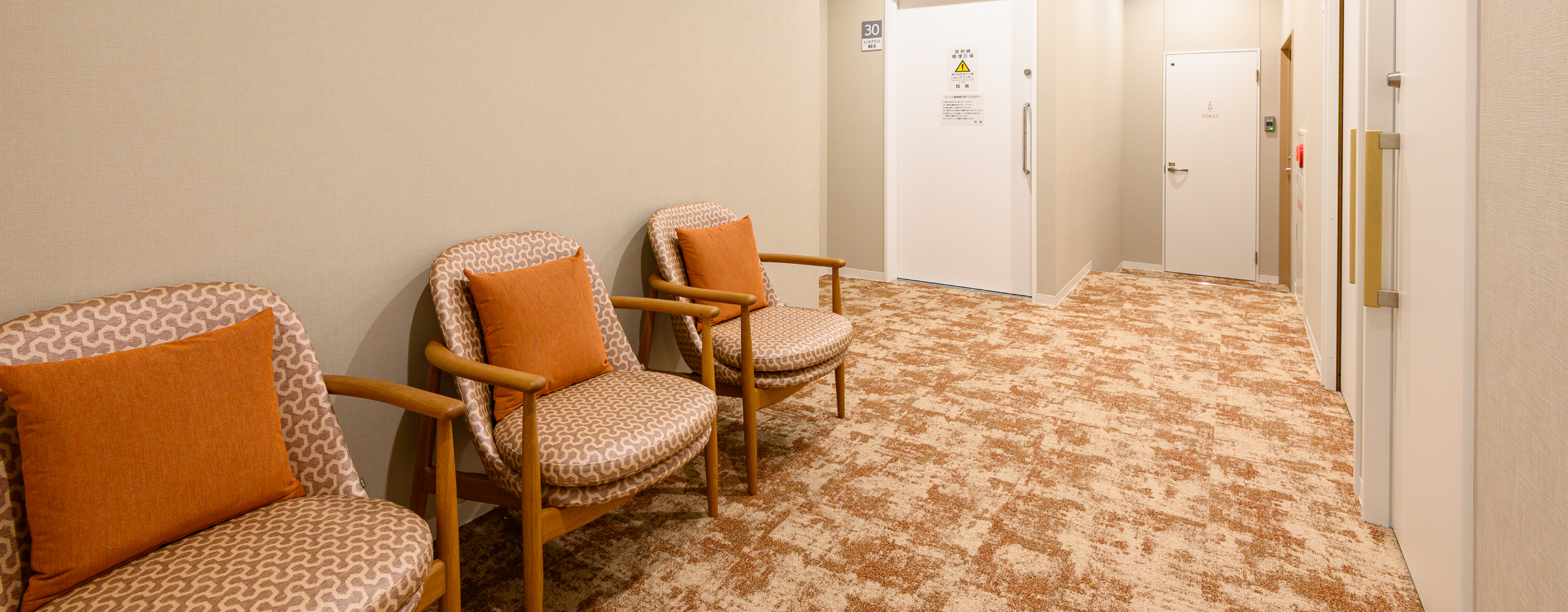 レディースフロアー